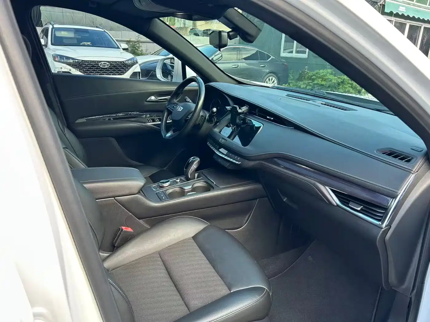 Cadillac XT4 2019 2018 Model 28T 2WD Technology