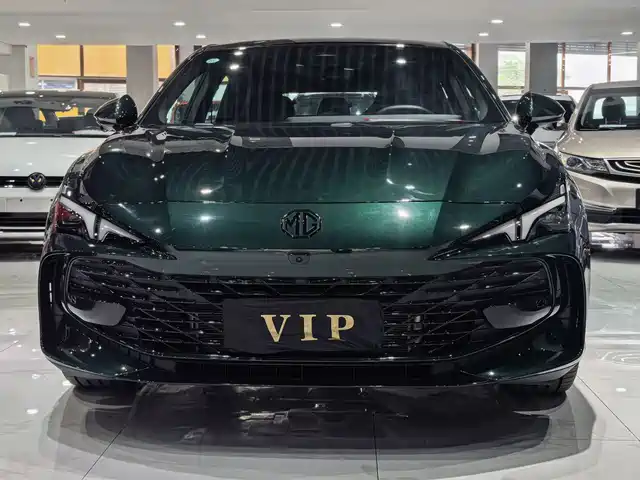 MG MG7 2025