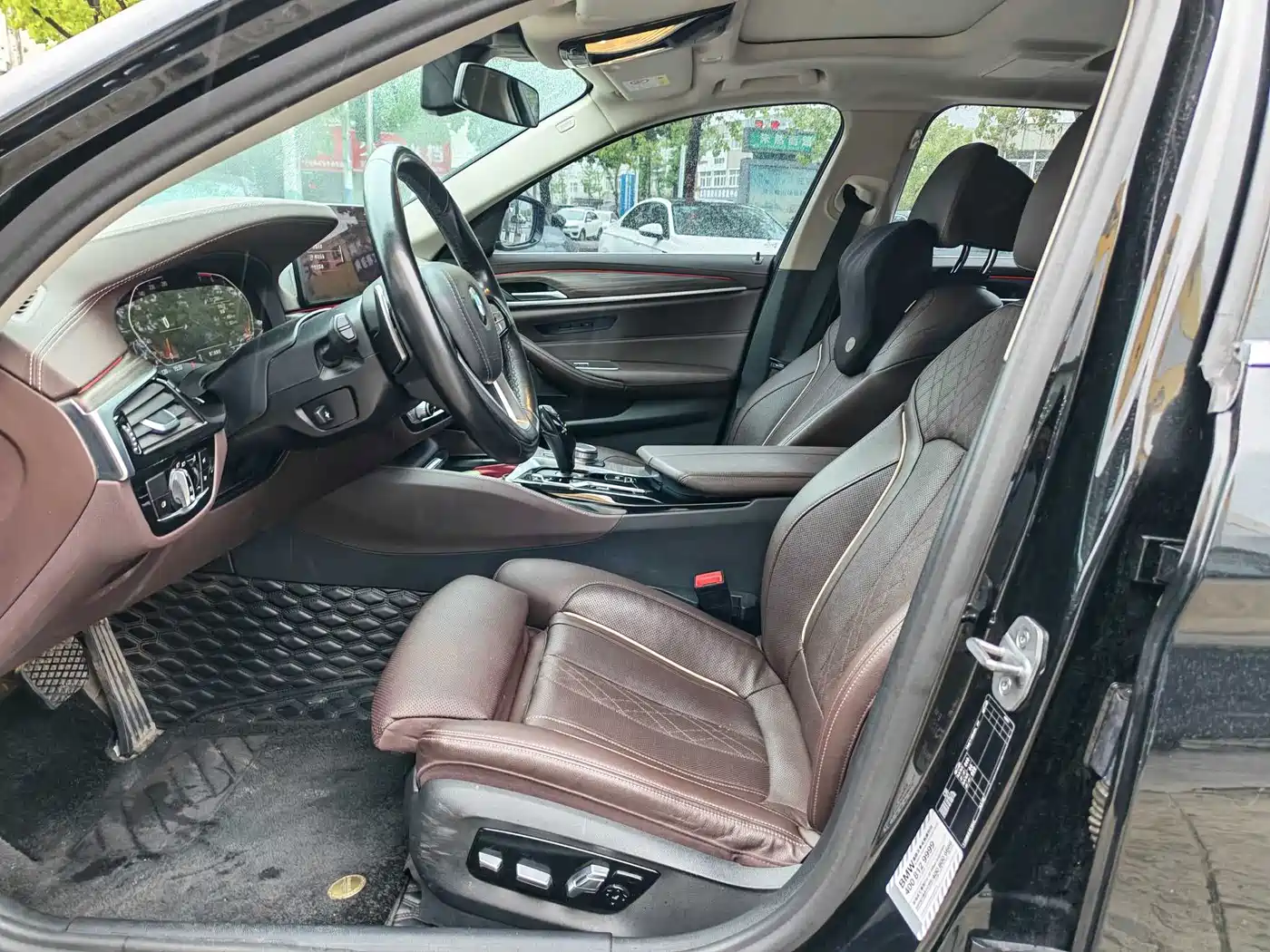 BMW 5 Series 2021 530Li Premium Luxury Package фото 5