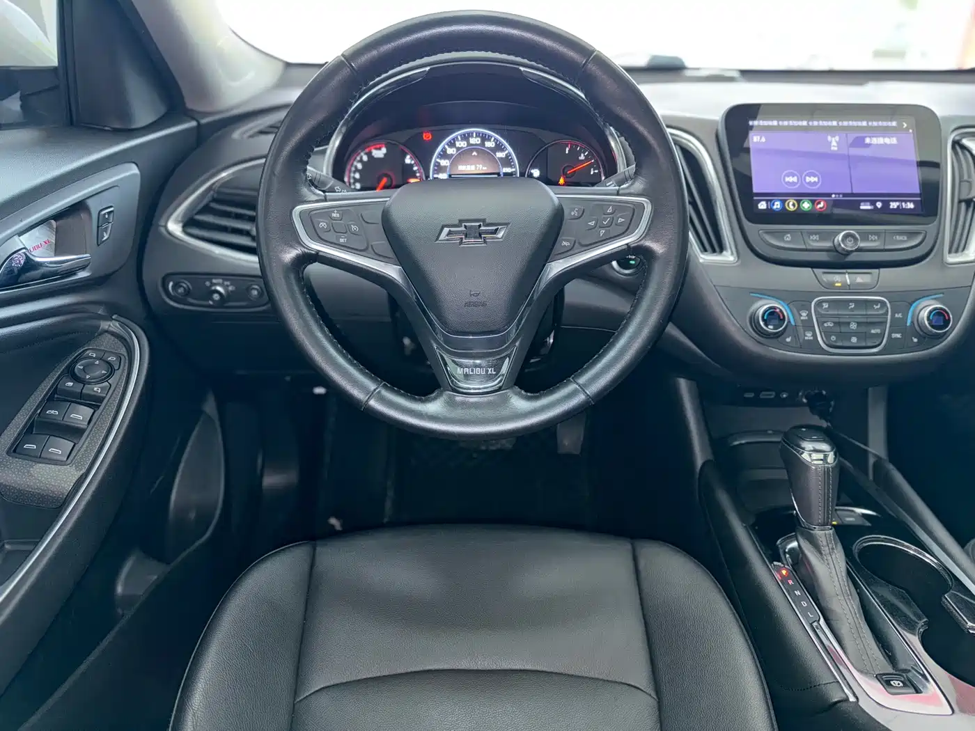 Фото 8 - Chevrolet Malibu XL