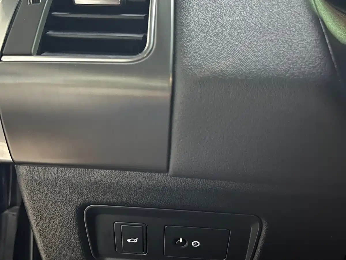 Land Rover Range Rover Sport 2019 3.0 SC V6 Special Edition фото 26