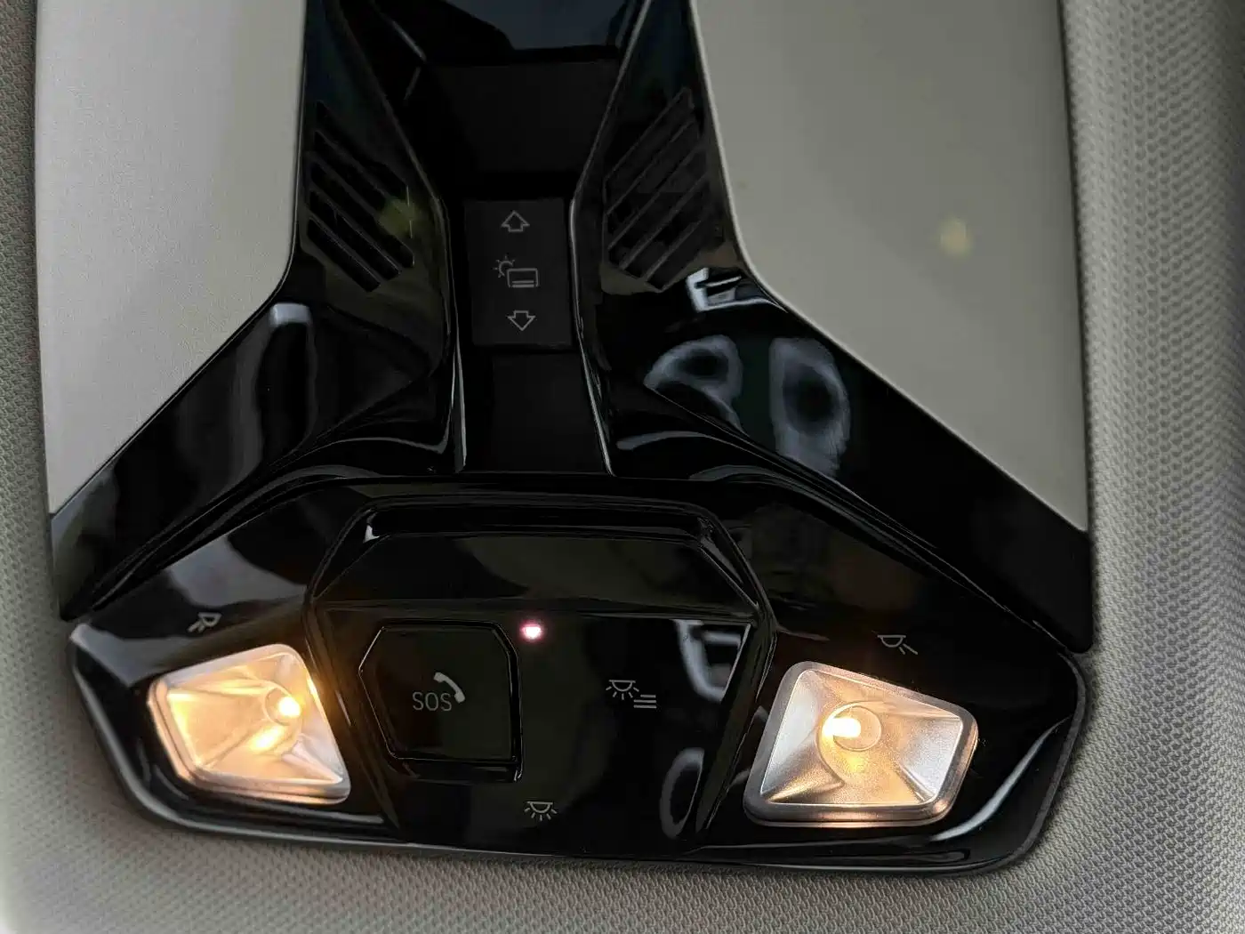 BMW X1 2023 sDrive20Li X Design Package фото 14