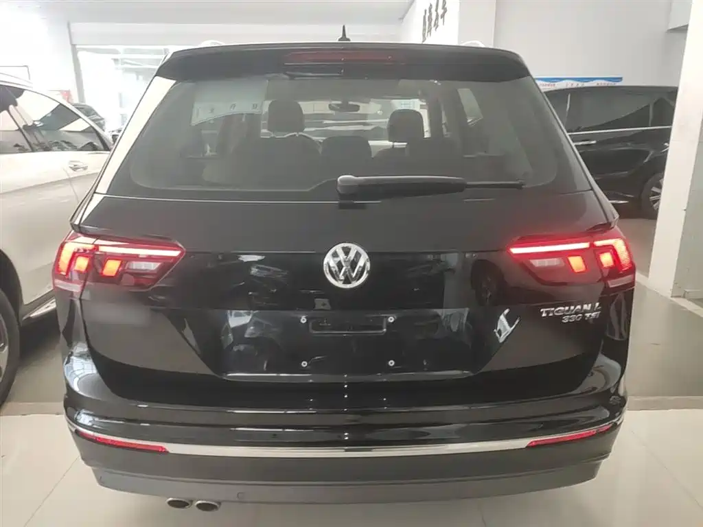 Volkswagen Tiguan L 2019 330TSI Automatic 2WD Smart Luxury Edition China VI фото 6