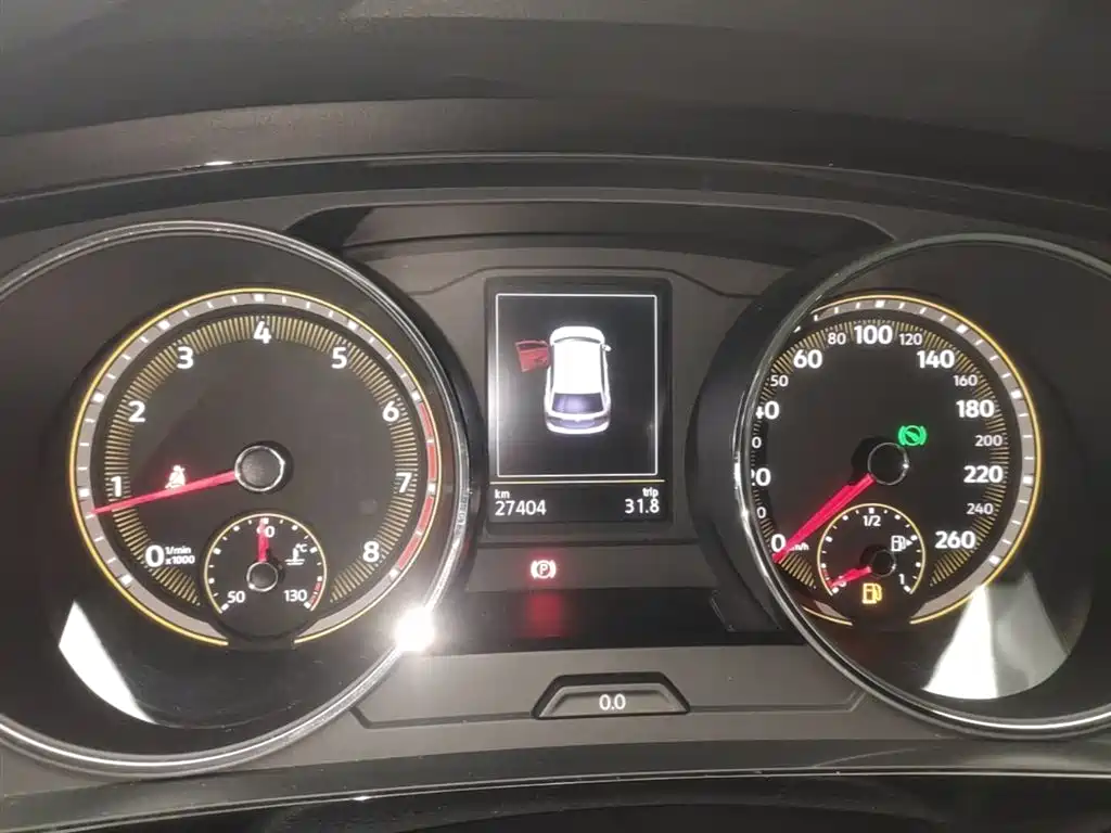 Volkswagen Tiguan L 2019 330TSI Automatic 2WD Smart Luxury Edition China VI фото 12