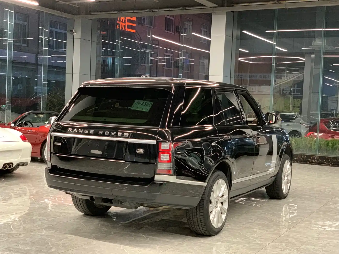 Land Rover Range Rover 2013 5.0 SC V8 AB Ultimate Genesis Edition фото 25