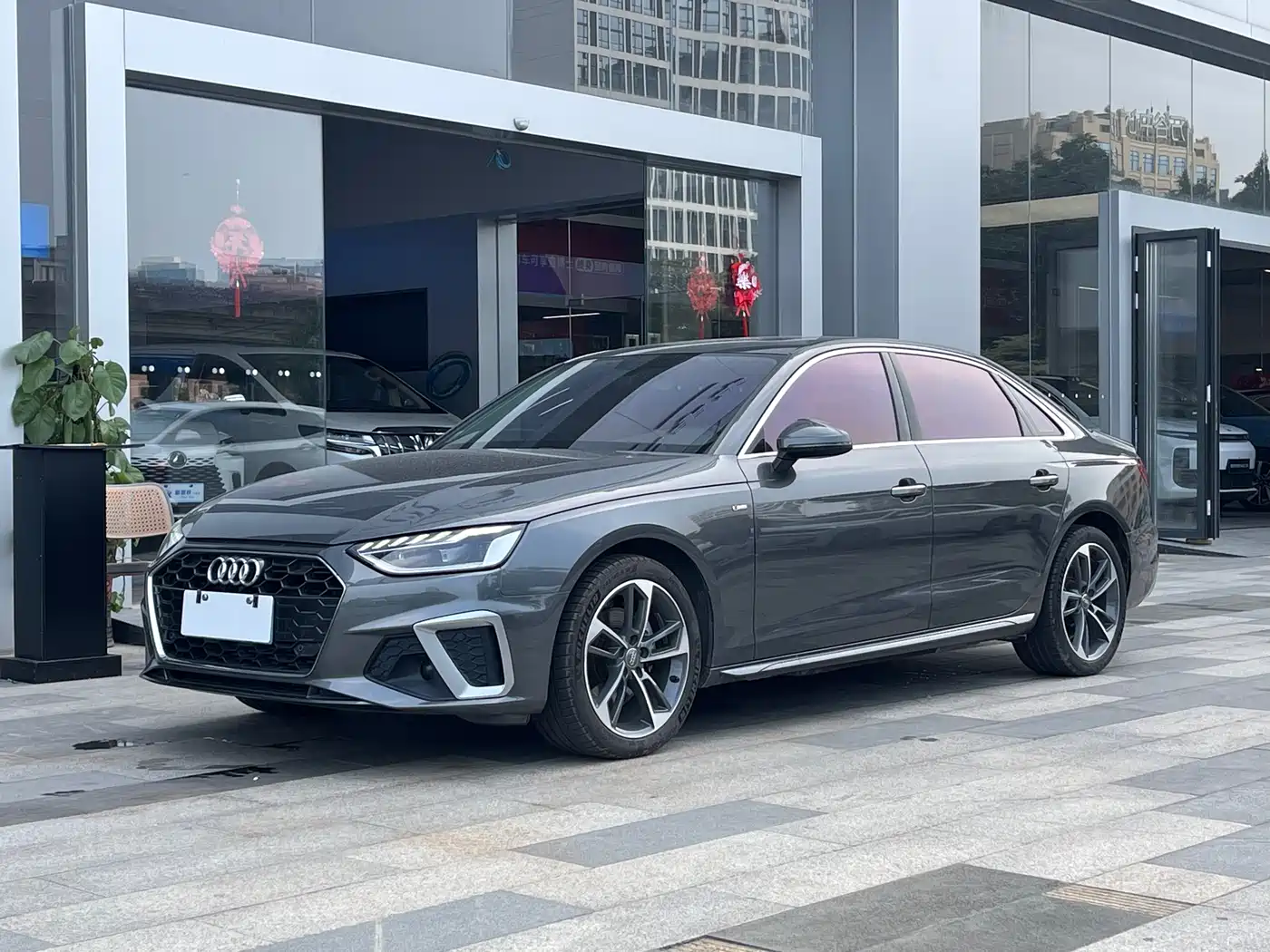 Audi A4L 2020 40 TFSI Fashion Dynamic Edition фото 20