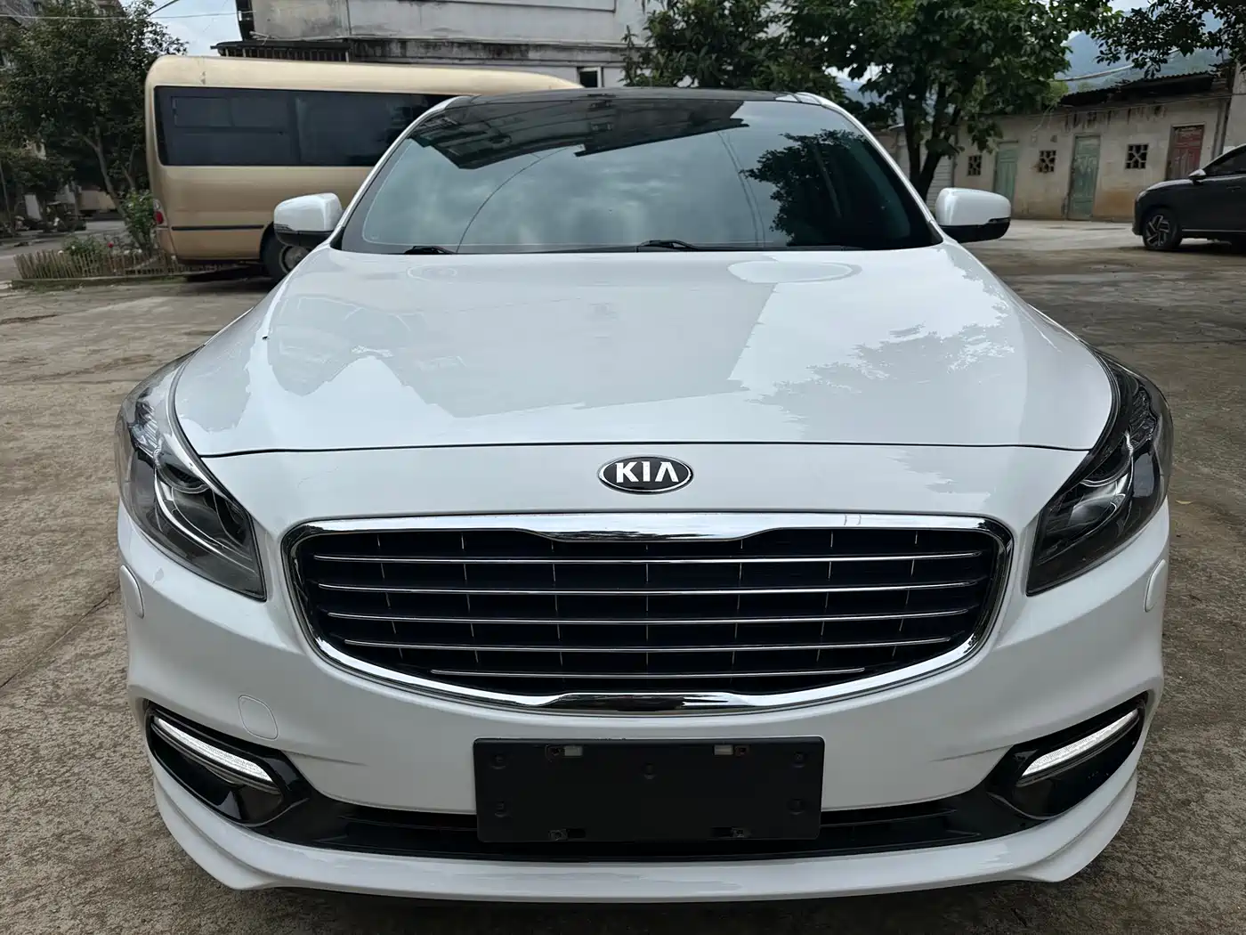 Kia K4 2014 Model 1.8L Automatic LUX фото 3