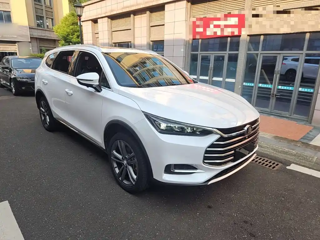 2021 BYD Tang