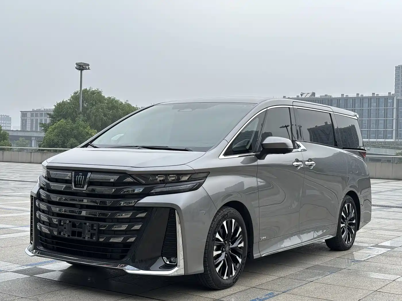Toyota Vellfire 2024 Crown Hybrid 2.5L Executive Premium Edition