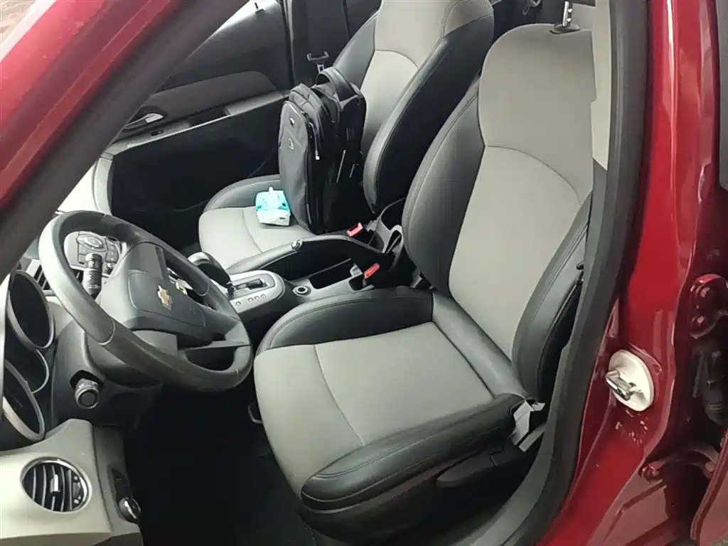 Chevrolet Cruze 2013 1.6L SL Universe AT фото 9