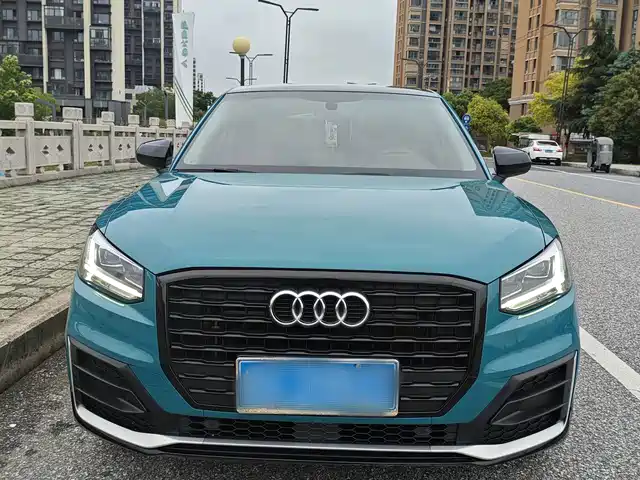 Audi Q2L 2021 Model 35 TFSI Fashion Dynamic — фото 2