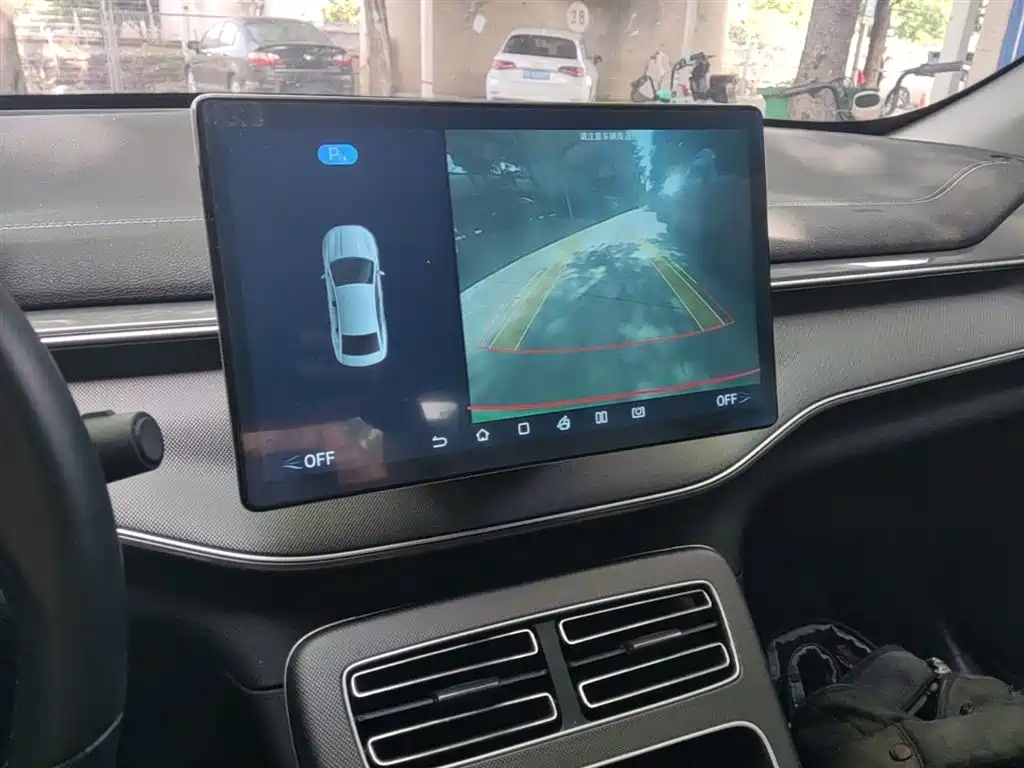 BYD Destroyer 05 2024 Glory Edition DM-i 55KM Luxury фото 13
