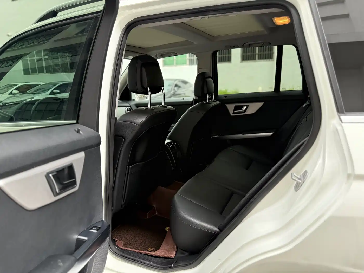 Mercedes-Benz GLK-Class 2013 GLK 300 4MATIC Dynamic Sunroof фото 8