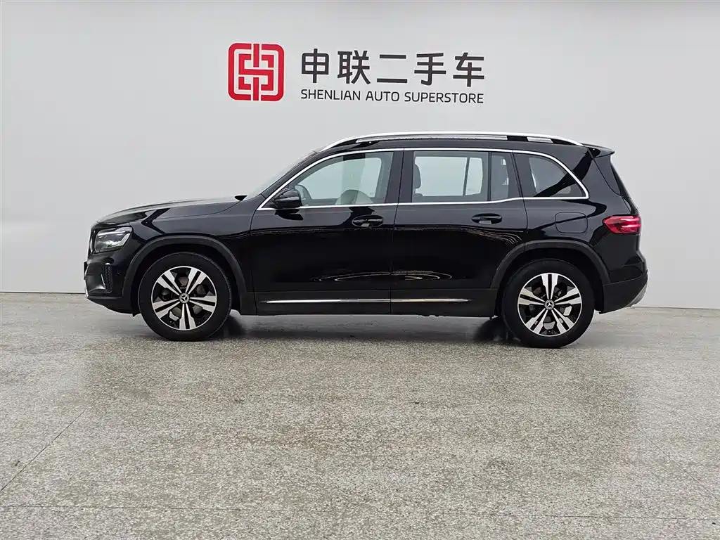 Mercedes-Benz GLB 2024 Facelift GLB 200 Dynamic фото 3