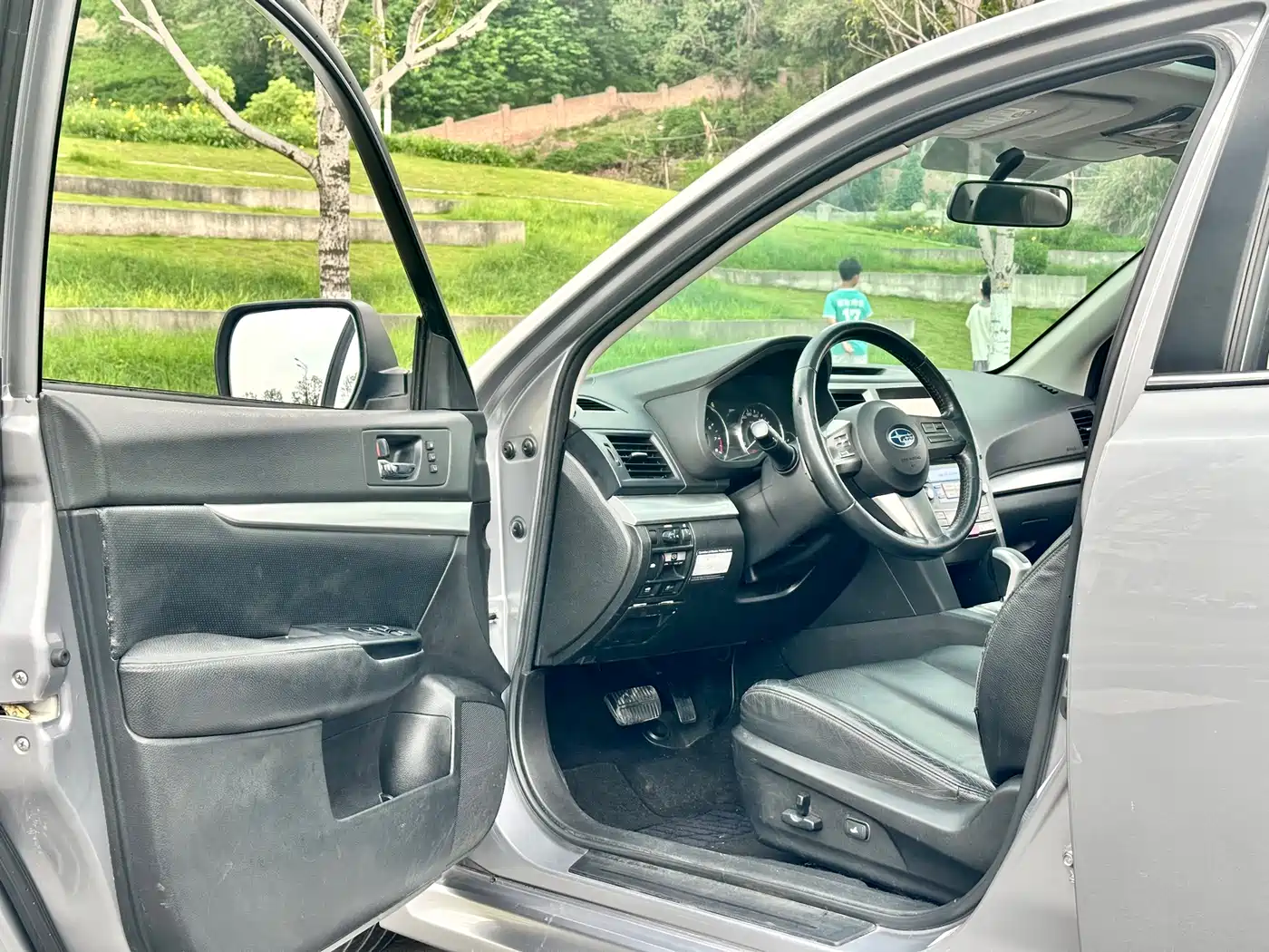 Subaru Legacy 2010 2010 Model 2.0i Luxury