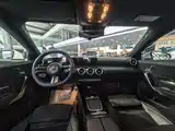 Photo 14 - Mercedes-Benz CLA (Import)
