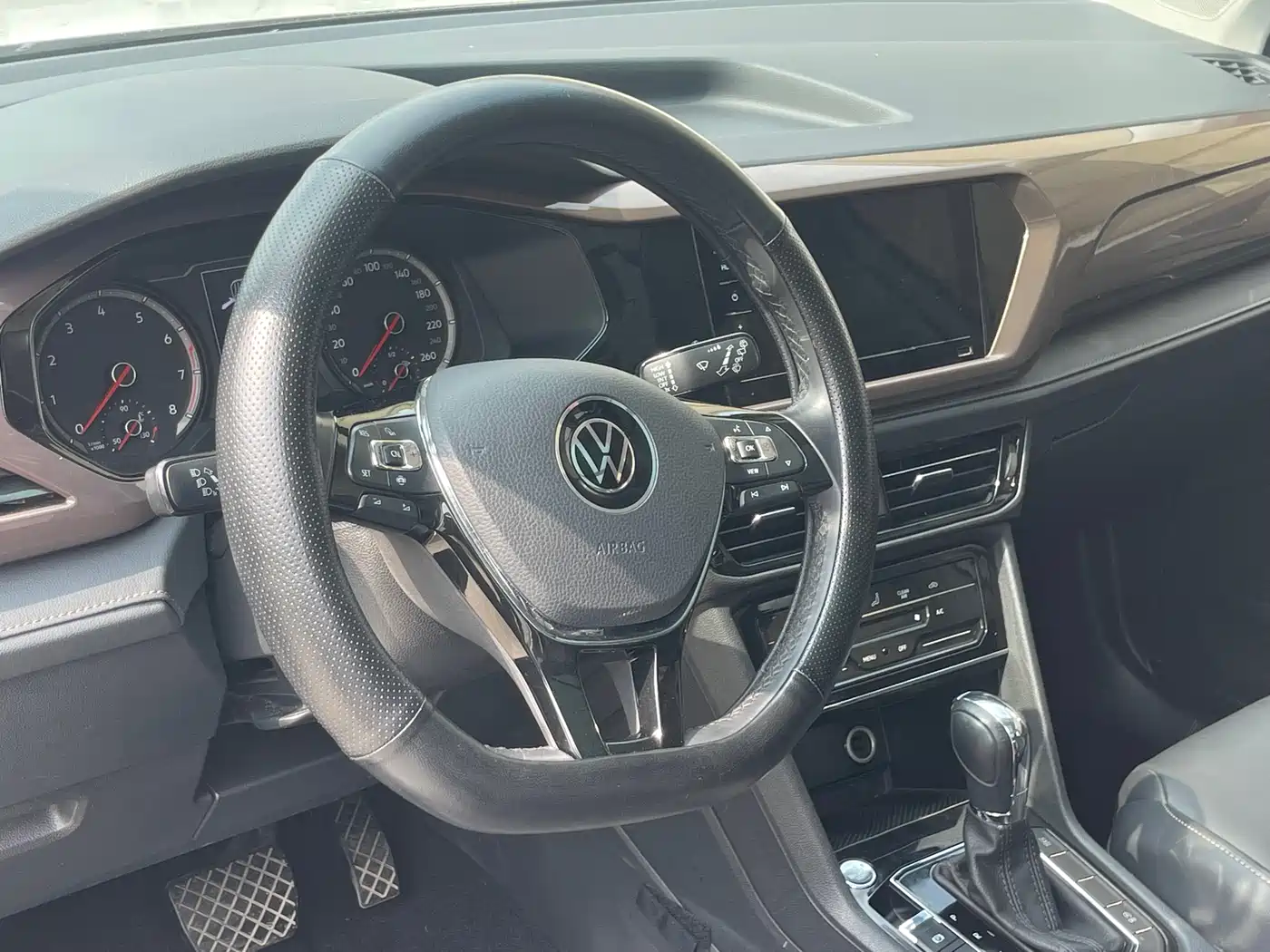 Volkswagen Tharu 2021 Model 280TSI 2WD Comfort Edition фото 4