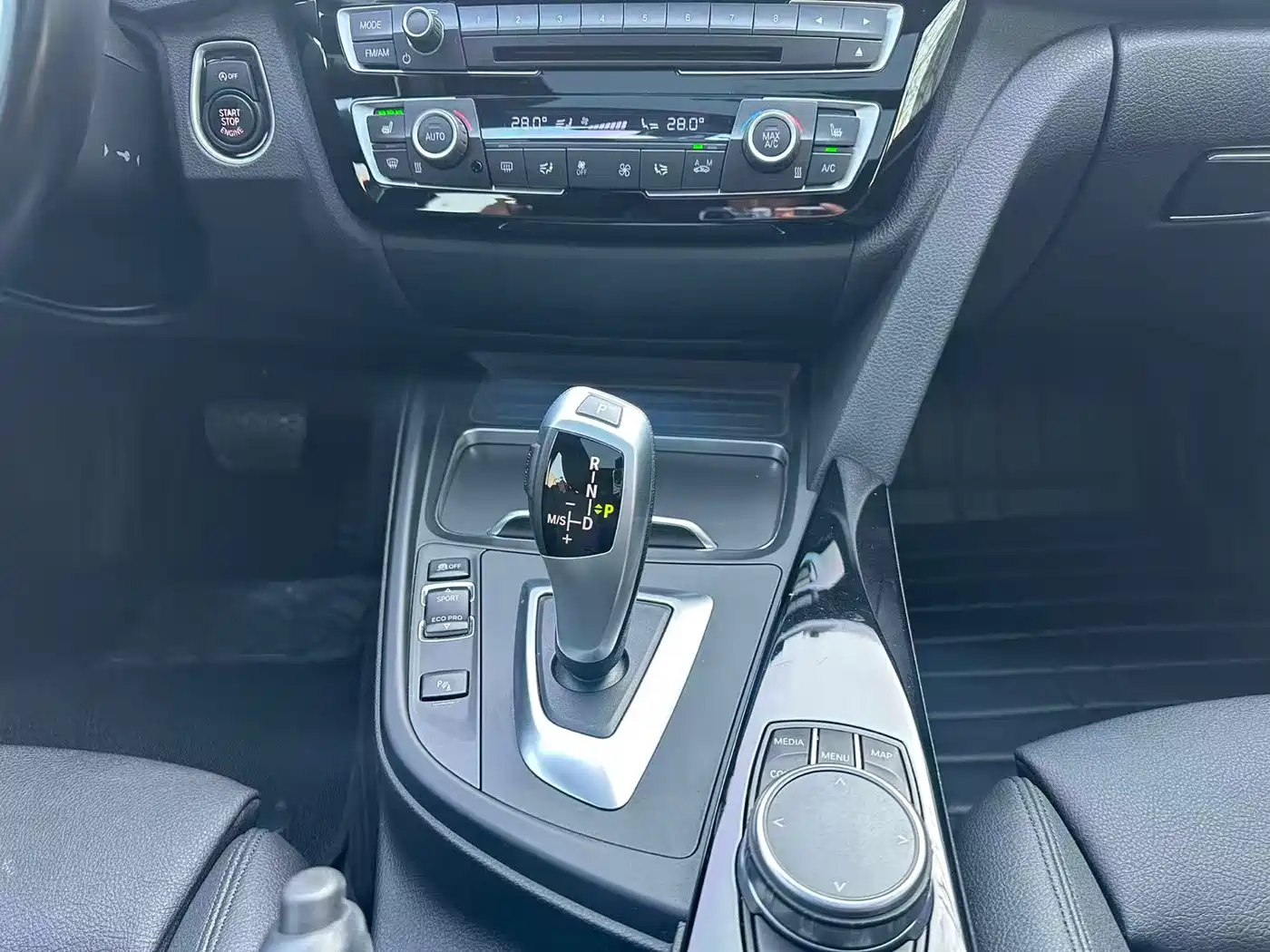 BMW 3 Series GT 2019 320i M Sport Model фото 15