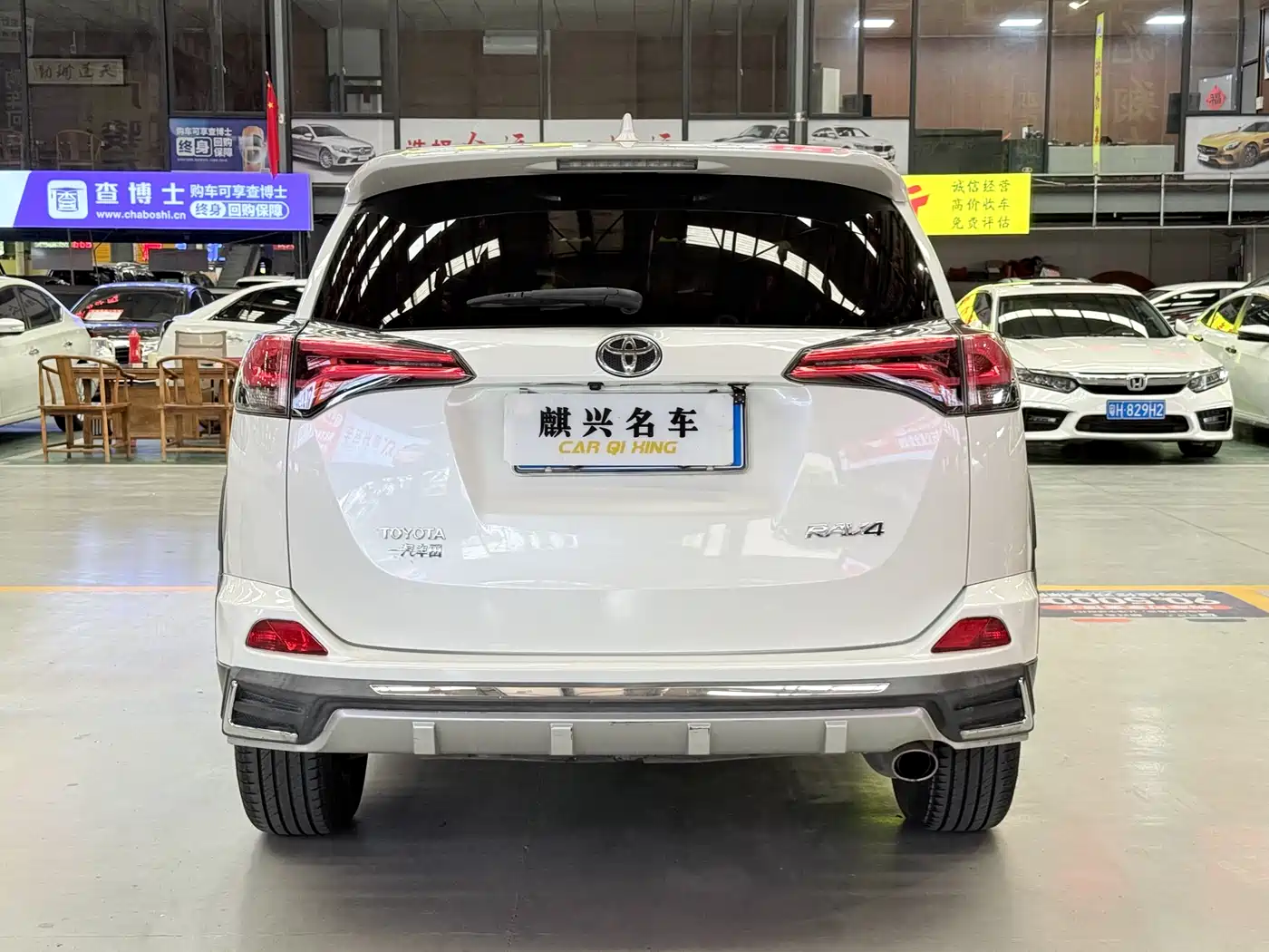 Toyota RAV4 Rongfang 2018 2.0L CVT 2WD Trend X Edition фото 5