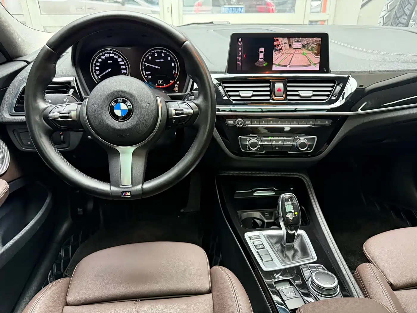 BMW 1 Series 2021 Facelift 120i M Sport Shadow Edition фото 18
