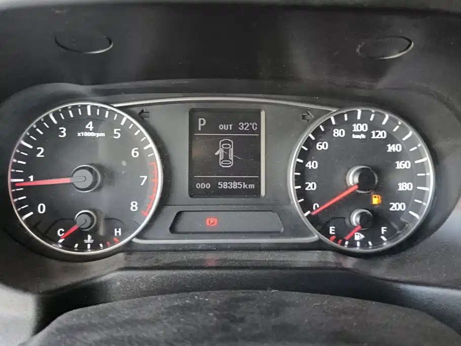 Landwind X5 2016 2016 Plus 1.5T CVT Innovation Edition