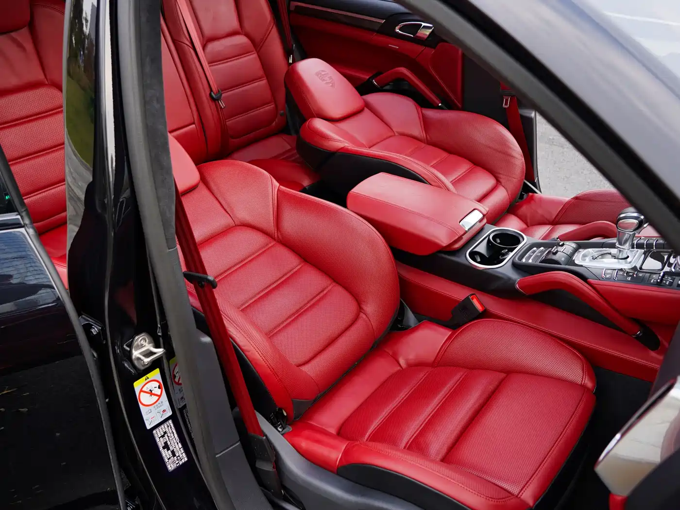 Porsche Cayenne 2016 Cayenne Turbo S 4.8T фото 13