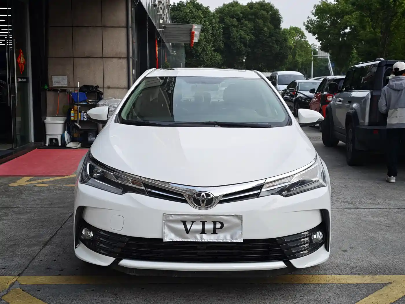 Toyota Corolla 2017 Facelift 1.2T S-CVT GL-i фото 2