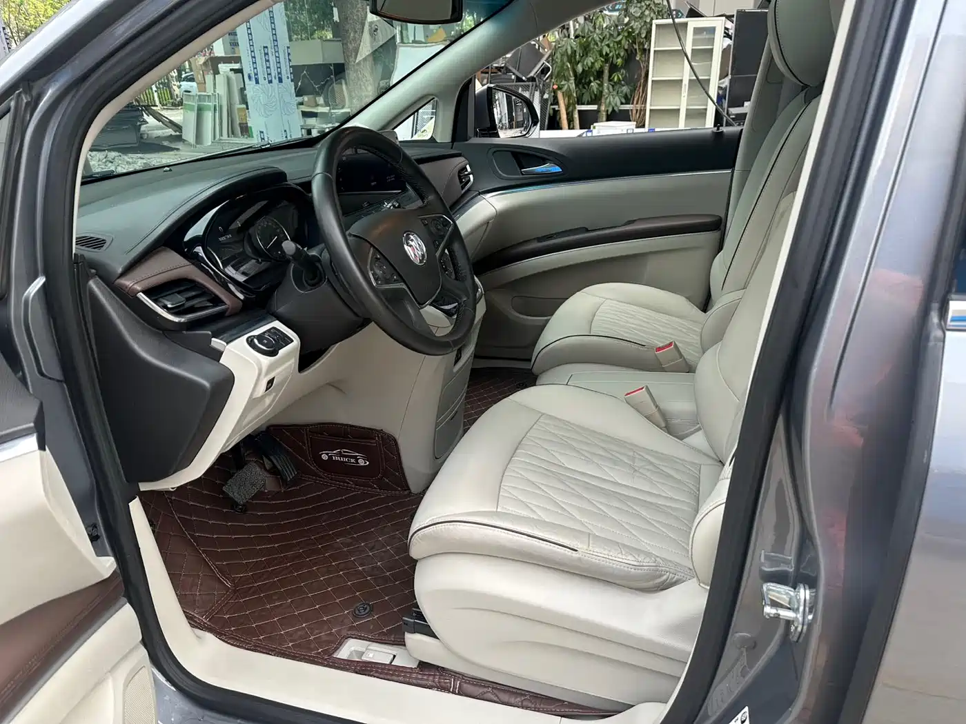 BUICK GL8