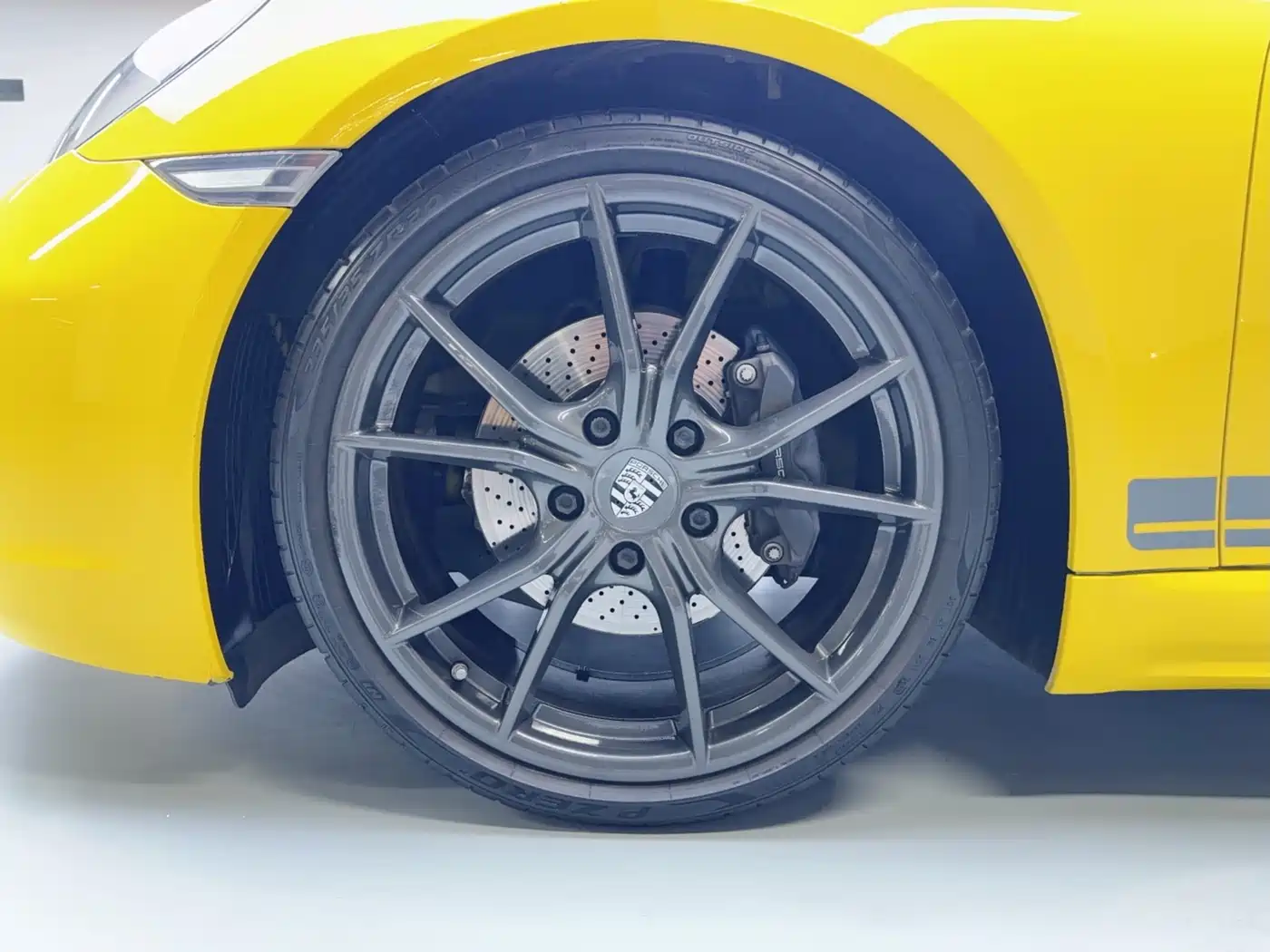 Porsche 718 2019 Boxster T 2.0T фото 8