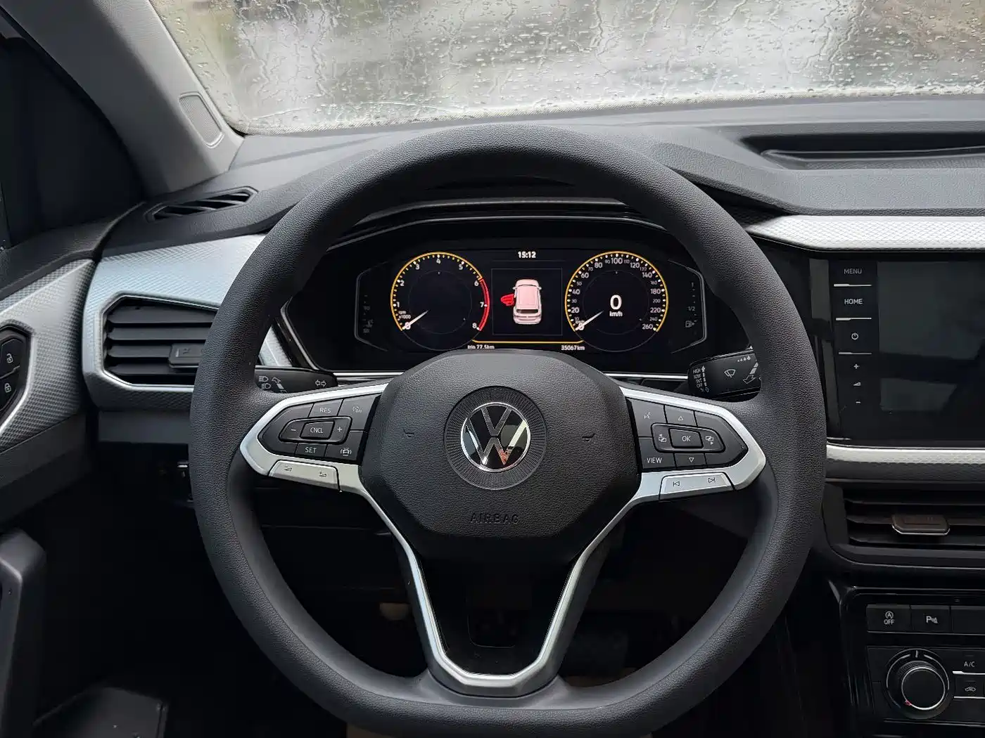 Volkswagen Tanying 2021 1.5L Automatic 30th Anniversary Edition фото 7