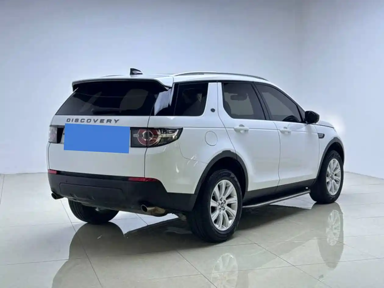 Land Rover Discovery Sport 2017 2.0T PURE фото 6