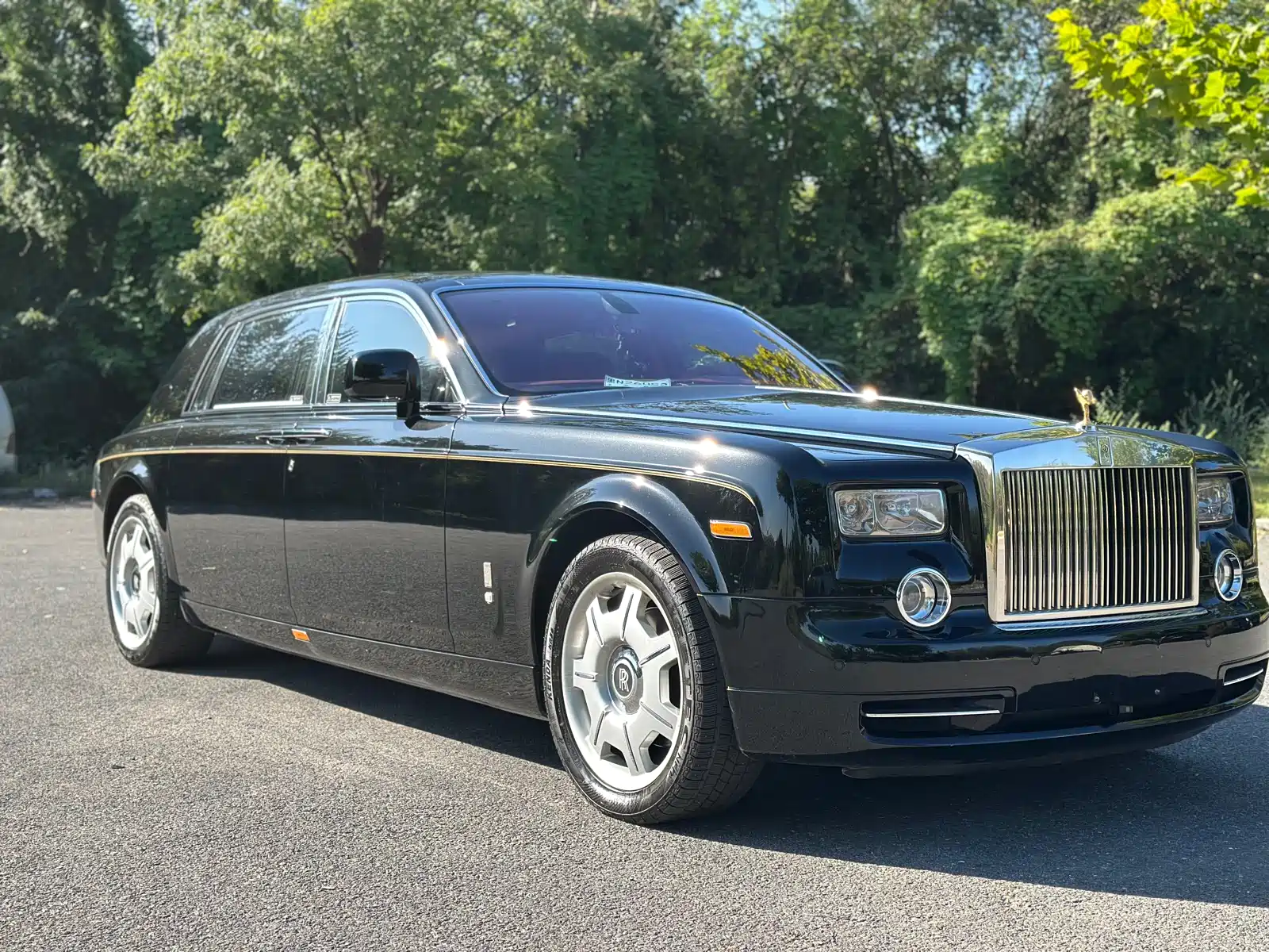 Фото 4 - Rolls-Royce Phantom