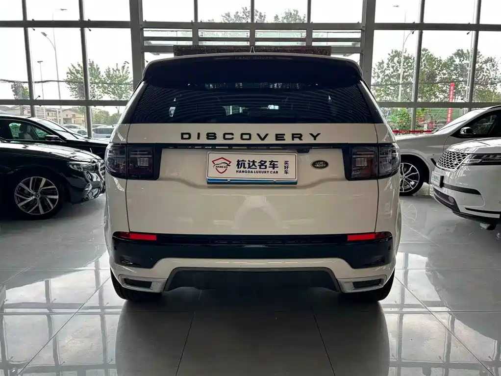 Land Rover Discovery Sport 2020 249PS R-Dynamic Performance фото 5