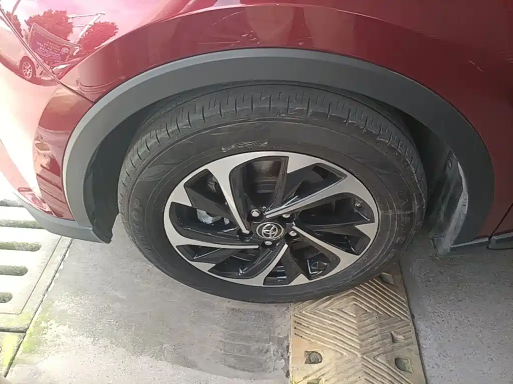 Toyota IZOA 2019 2018 2.0L Yichi Edition China V
