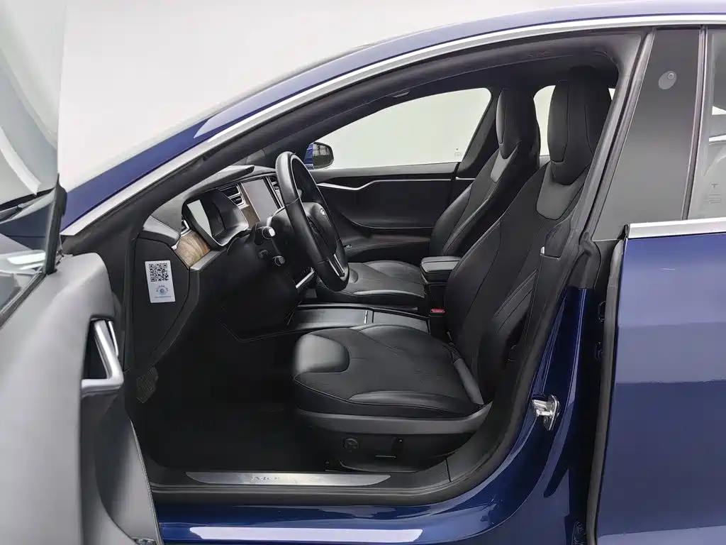 Фото 10 - Tesla Model S