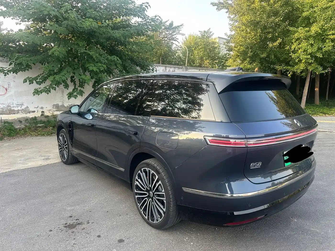 Фото 6 - NIO ES8