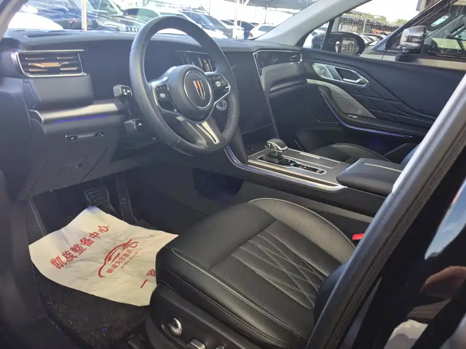 Hongqi HS7 PHEV 2025 2024 2.0T PHEV 4WD Flagship Edition 6-seater