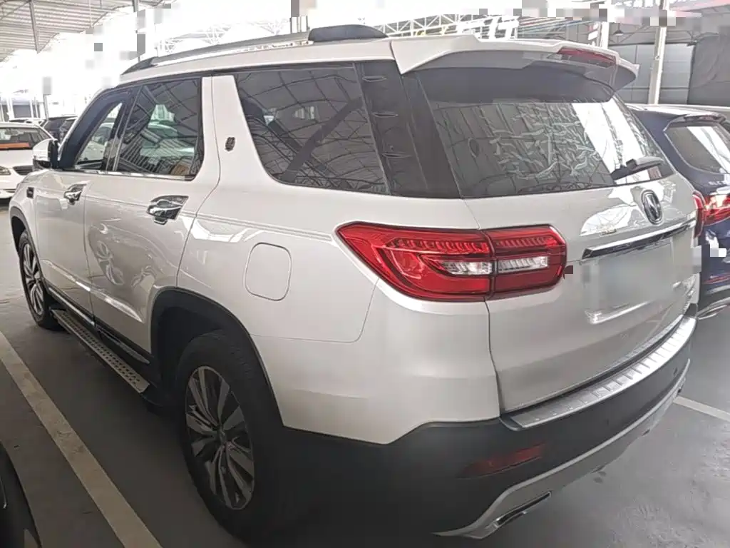 Changan CS95 2017 2017 2.0T FWD Zhitu Edition