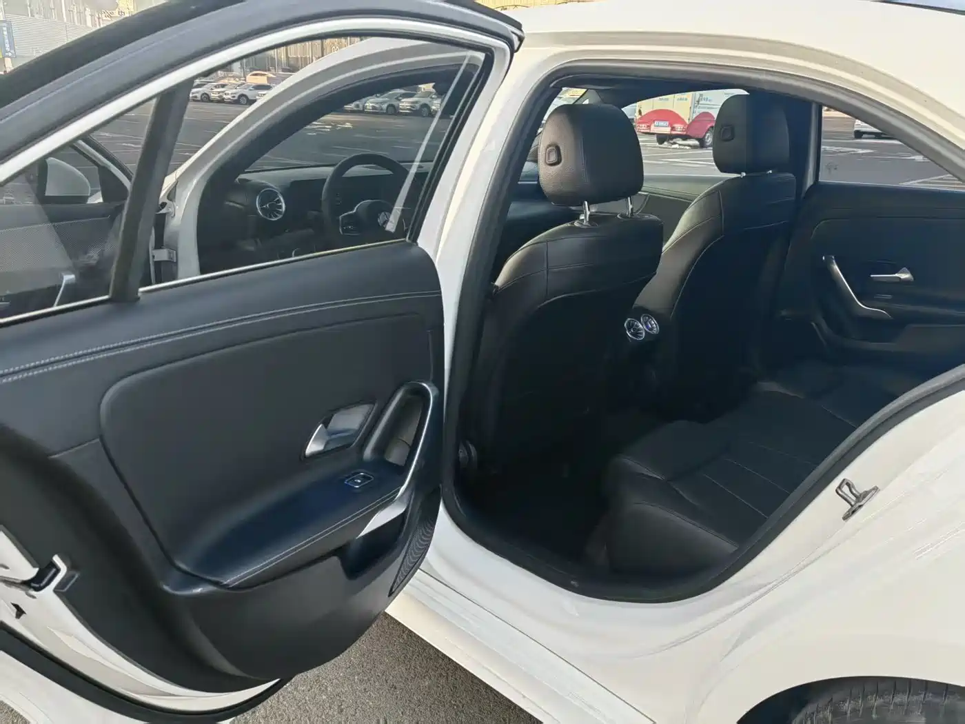 Mercedes-Benz A-Class 2021 A 180 L Sports Sedan фото 11
