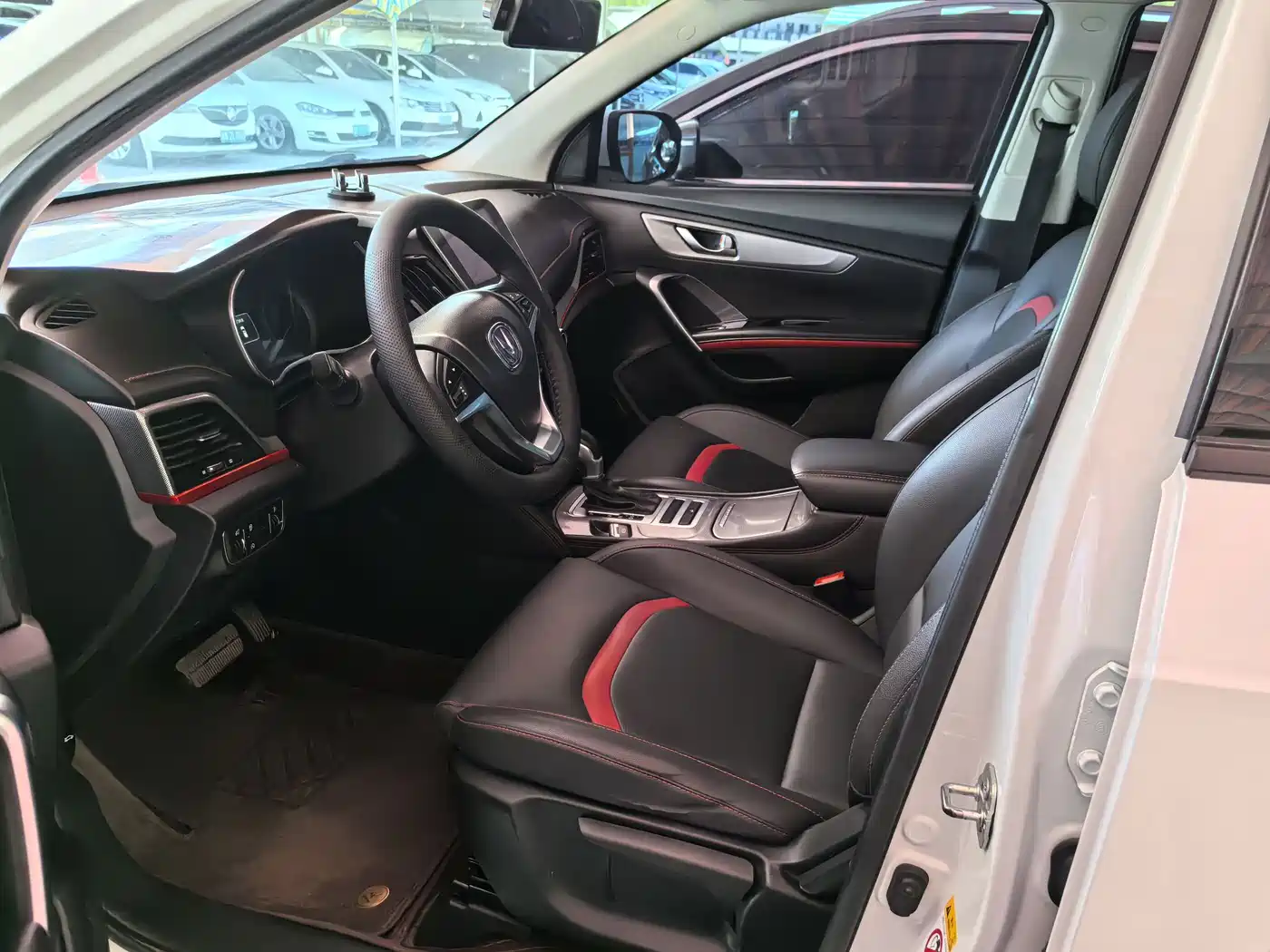 CHANGAN CS55