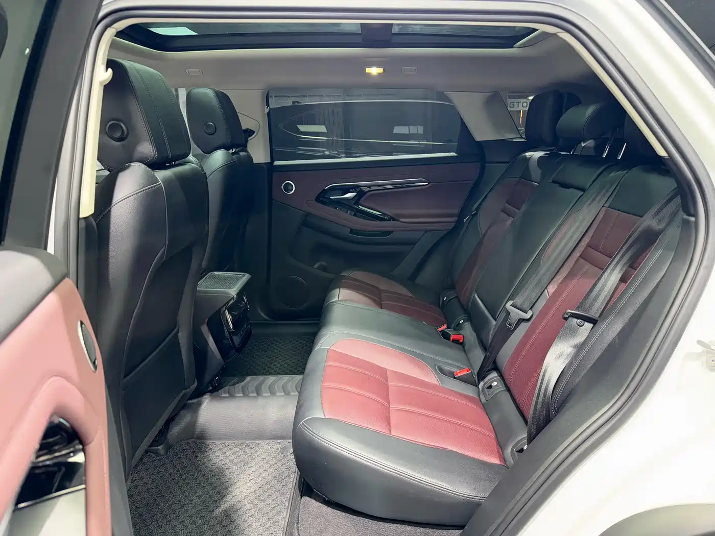 LAND ROVER RANGE ROVER AURORA