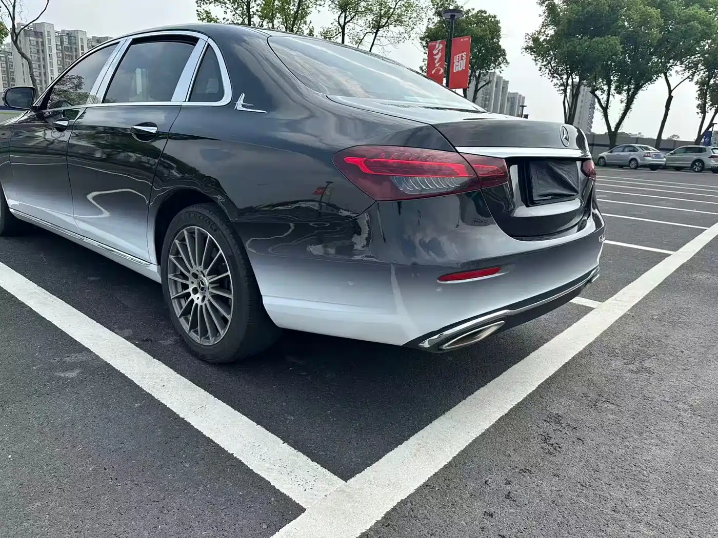 Mercedes-Benz E-Class 2022 Model Facelift II E 260 L фото 10