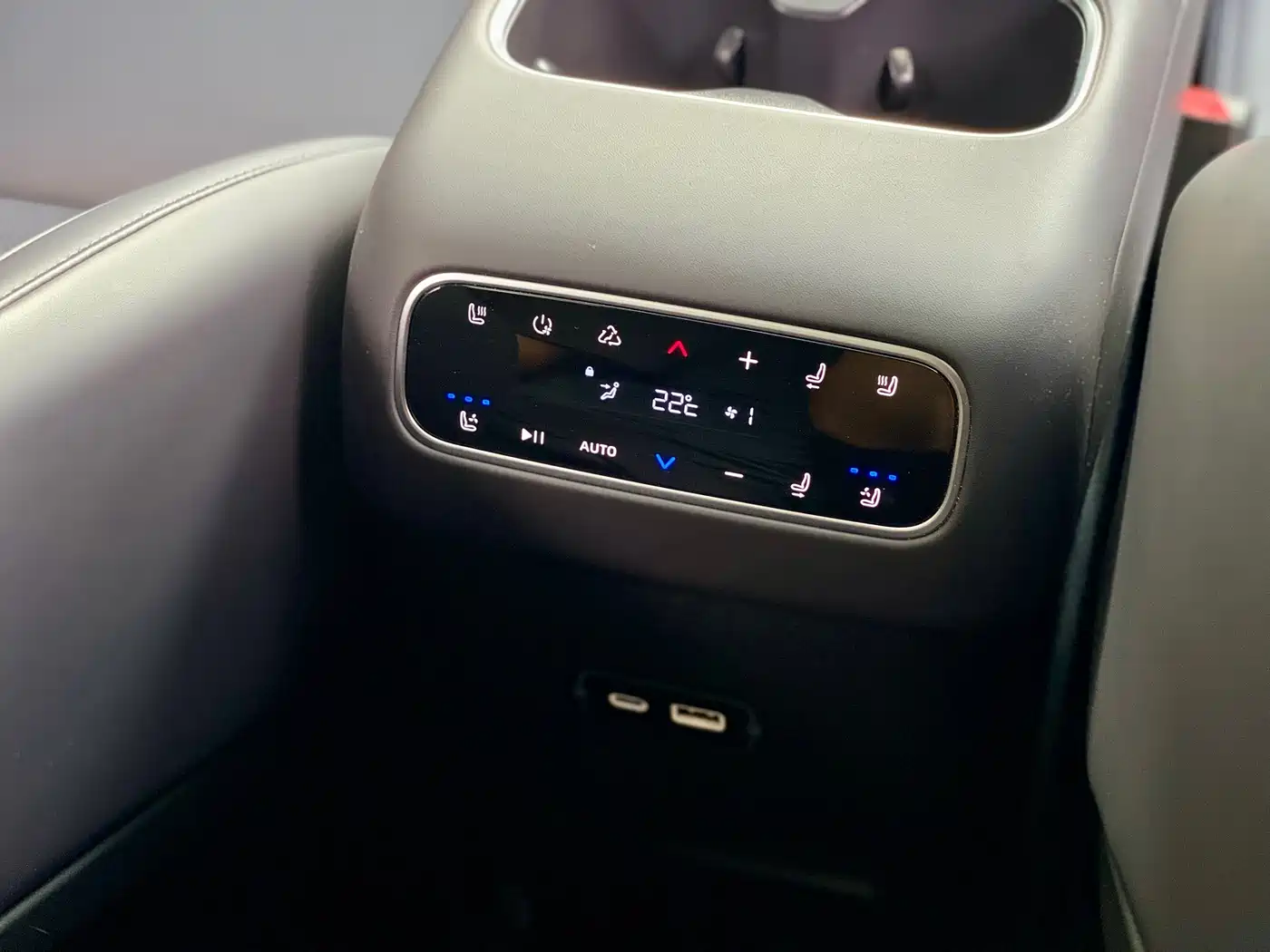 Leapmotor C16 2025 2026 Model Year EREV 280 LiDAR Premium Edition 6-Seater