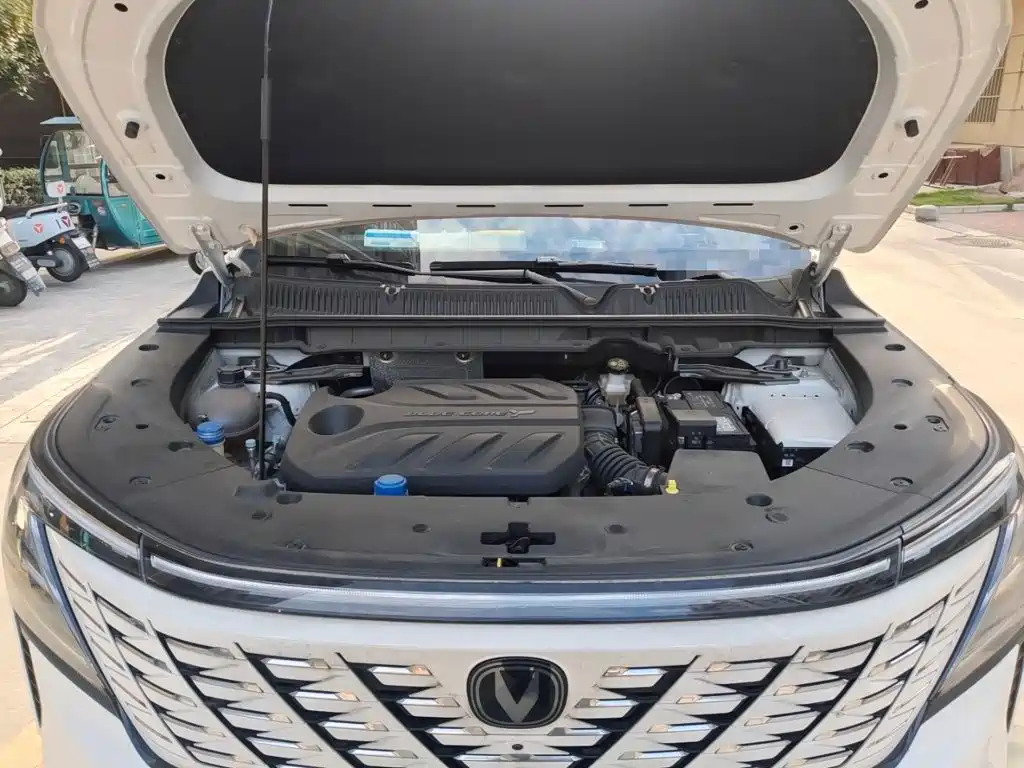 Фото 16 - Changan CS75 PLUS