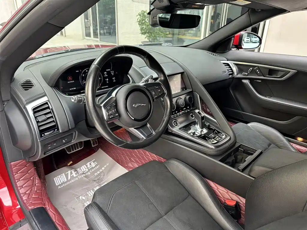 Jaguar F-TYPE 2021 P300 Rear-Wheel Drive Convertible фото 7