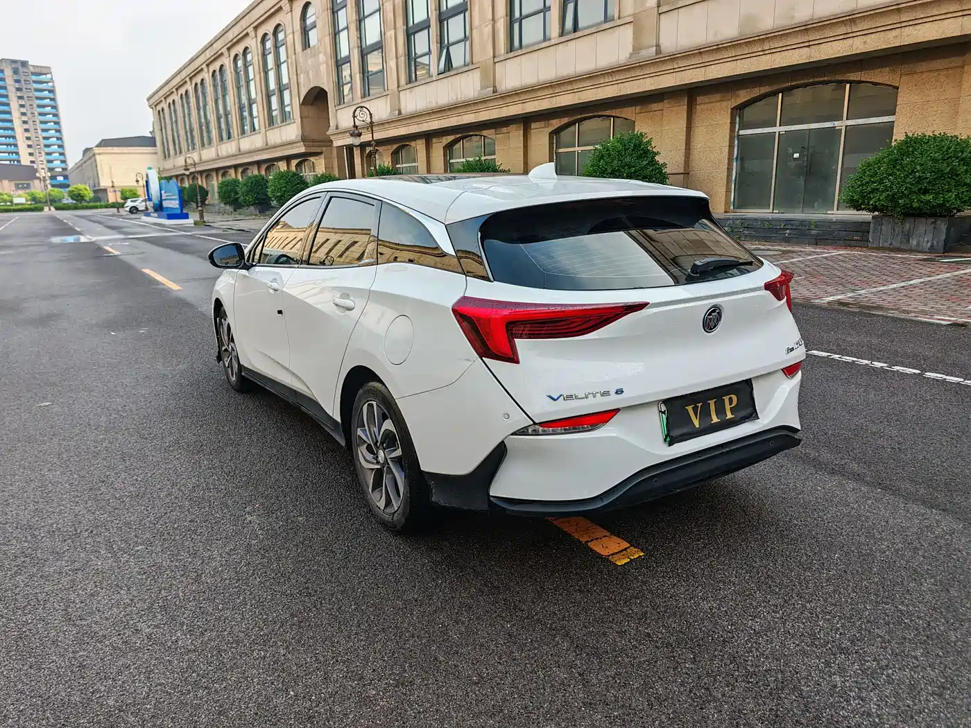 Buick Velite 6 2022 PHEV Connected Sharing фото 17