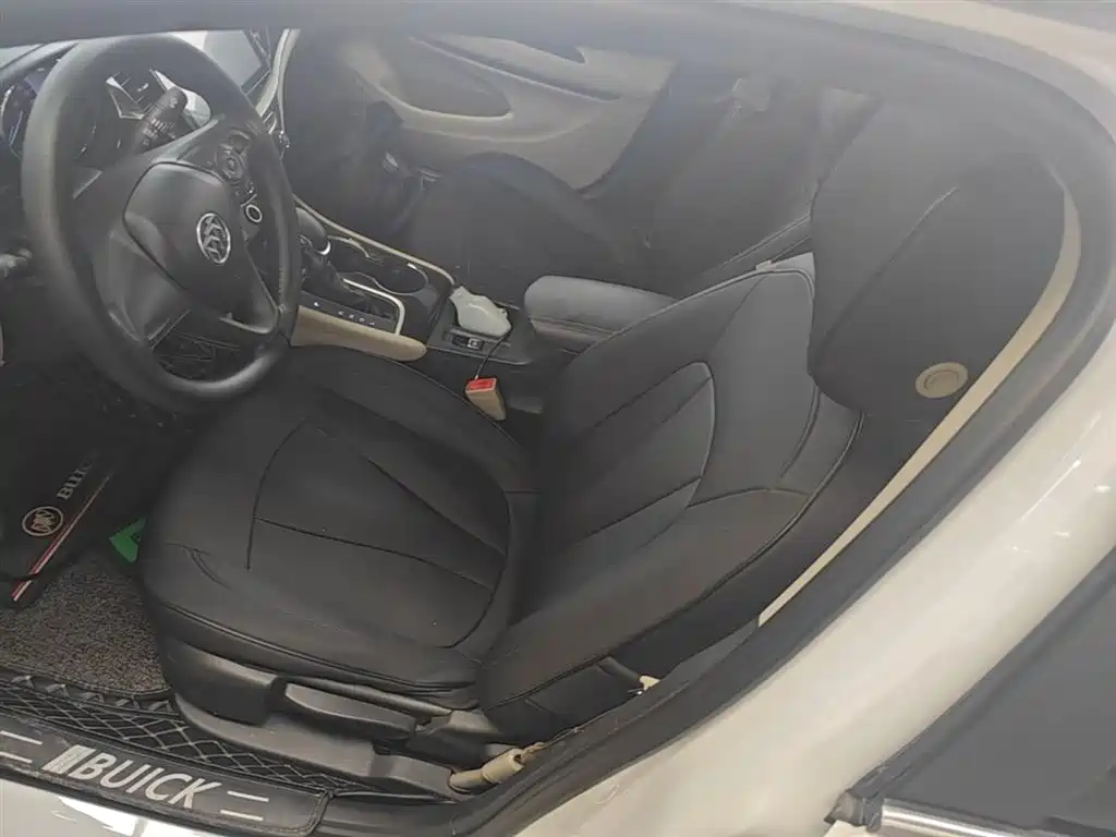 Buick Verano 2018 Sedan 15S Automatic Progressive фото 15