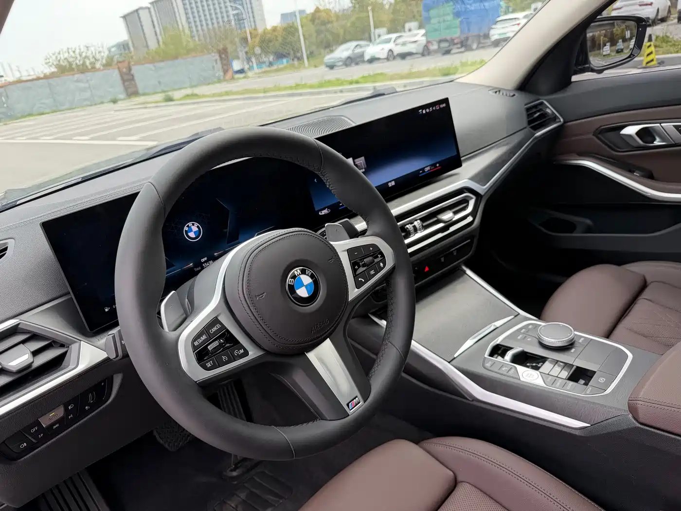BMW 3 Series 2023 325i M Sport Package фото 6