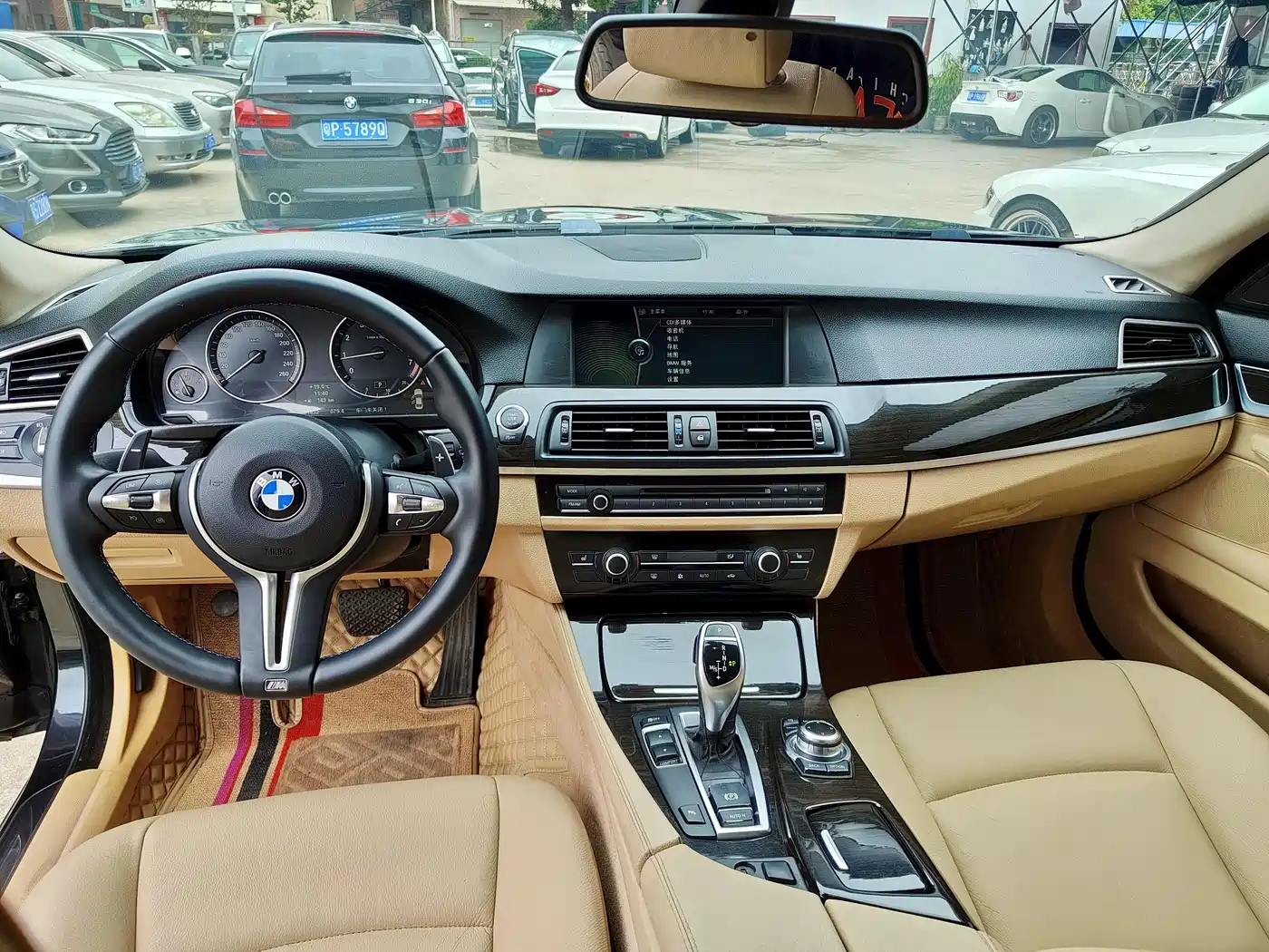 BMW 5 Series 2012 535Li Luxury фото 50