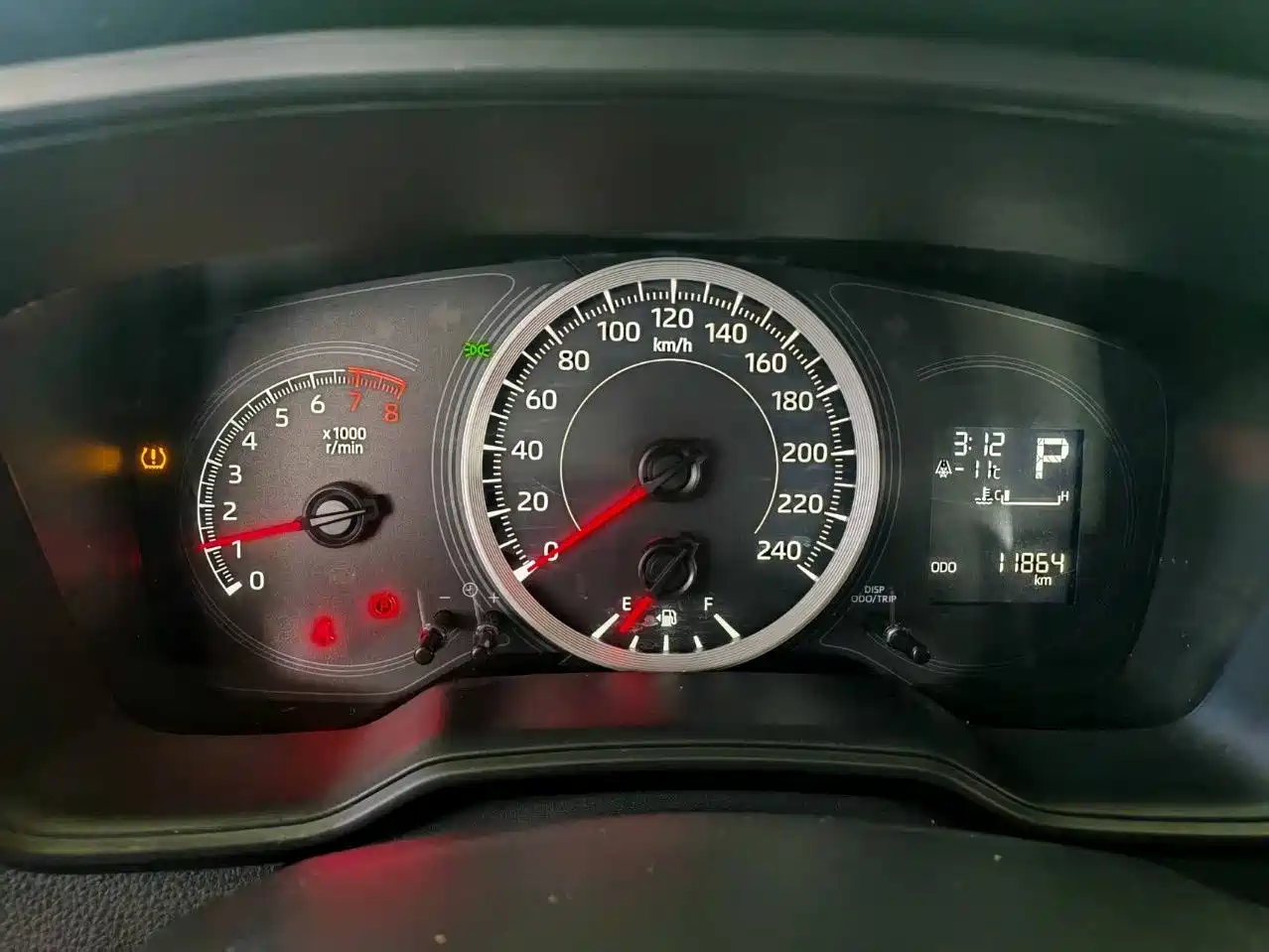 Toyota Levin 2021 TNGA 1.5L CVT Progressive Edition фото 8